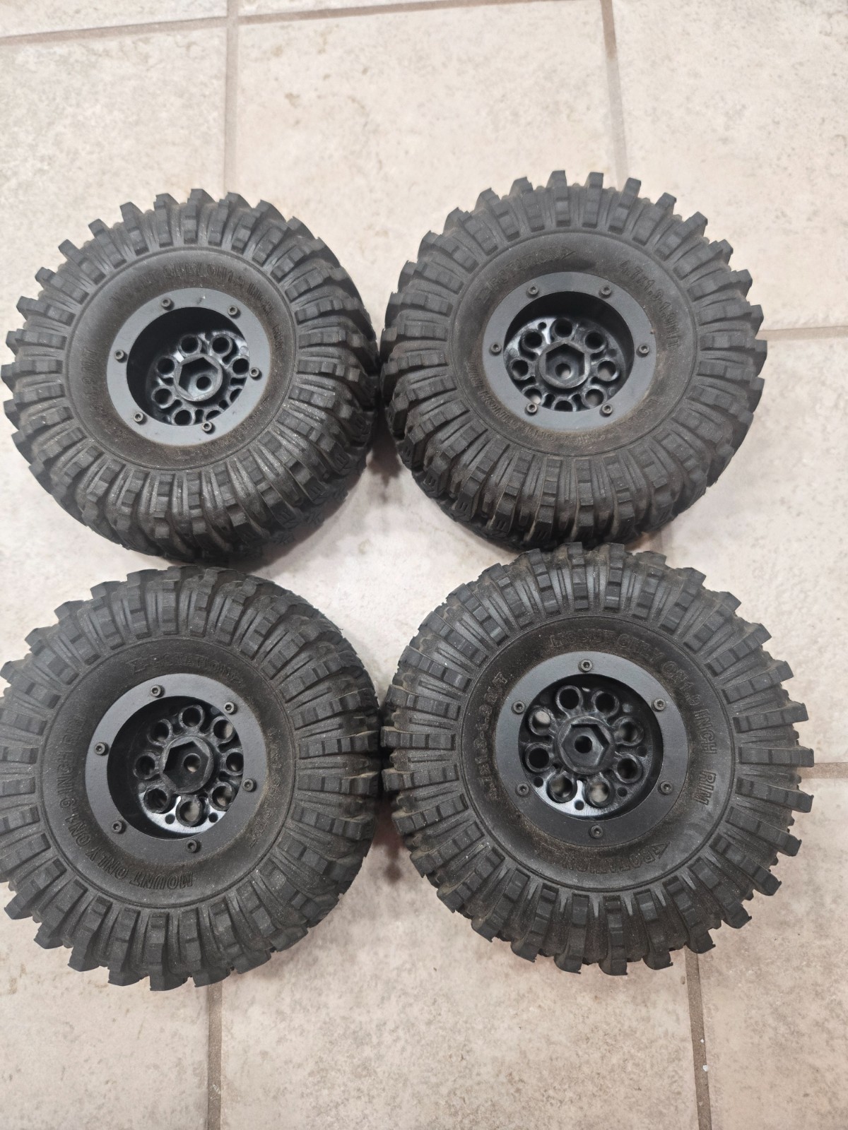 1/10 scale rc tires and wheels. 4.7x1.9 M/T