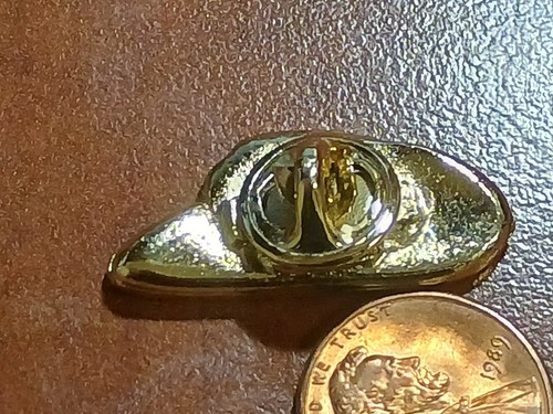 1964 Political Pinback Lapel Pin Hat LBJ Blue Enamel President Johnson Scarce! - Picture 3 of 3