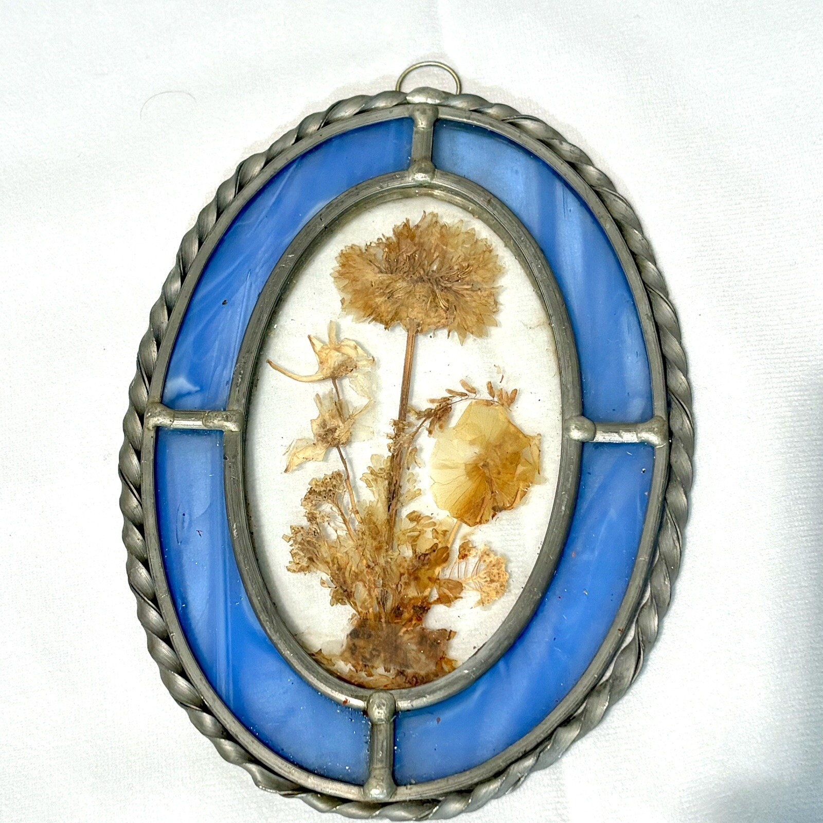 Vintage Handmade Pressed Dried Flowers Oval Glass Framed Art Wall Decor 5”x7”