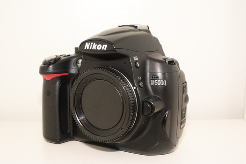 Nikon D5000 infrared converted Camera 590nm Goldie Infrared Converted 590nm - Picture 7 of 11