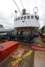 Photo 6x4 Traditional side-winder fishing trawler, Grimsby Looking aft to c2012