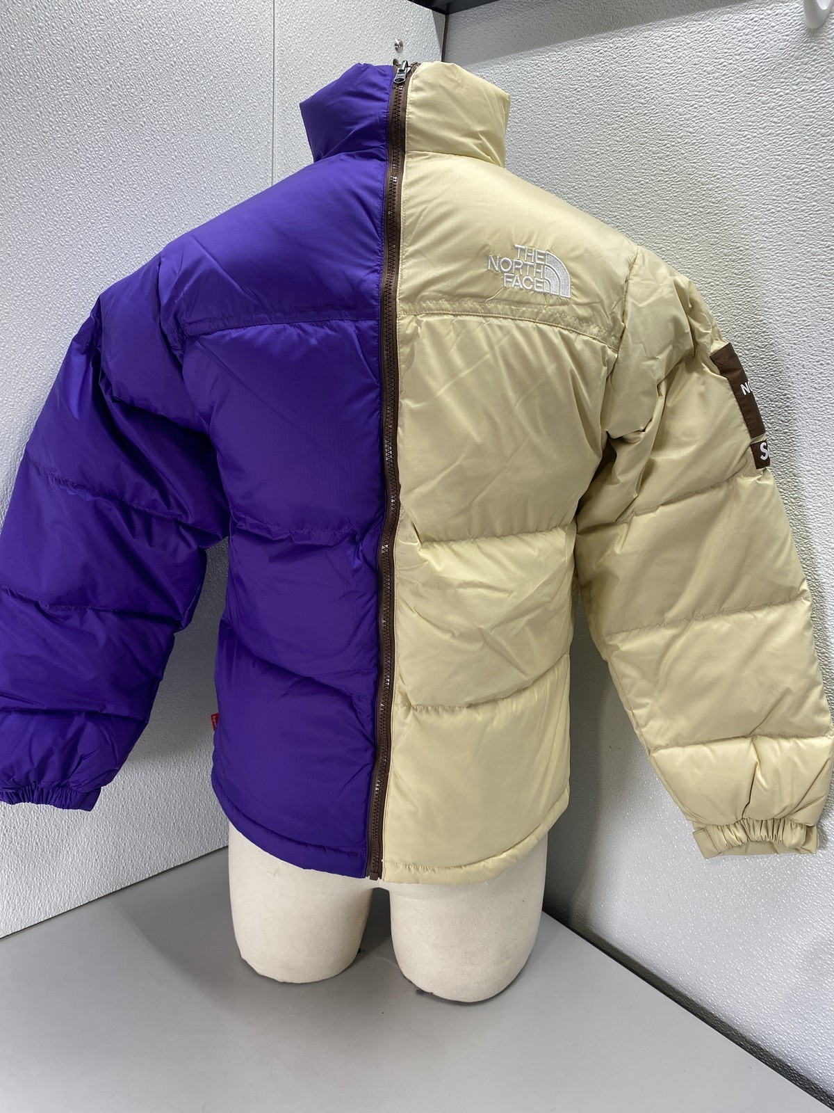 The North Face x Supreme Mens Split Nuptse Puffy Jacket Size S Gravel, Purple thumbnail 8