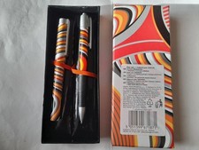 Tesco Set 2x Ballpoint pens Black ink Gift box Amazing Geometric Graphic Design