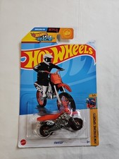 Hot Wheels HW450F Dirt Bike arancione edizione sportiva estrema