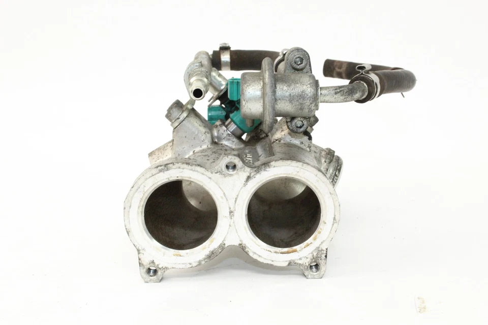 09 Yamaha V Star 950 XVS950A Intake Manifold Foto 2 de 4