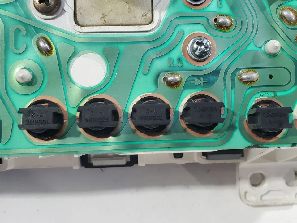 Medidor de velocímetro usado se adapta a: 1997 Suzuki X90 MPH con tacómetro 4 puertas 1,6 L cabezal solo Foto 2 de 4