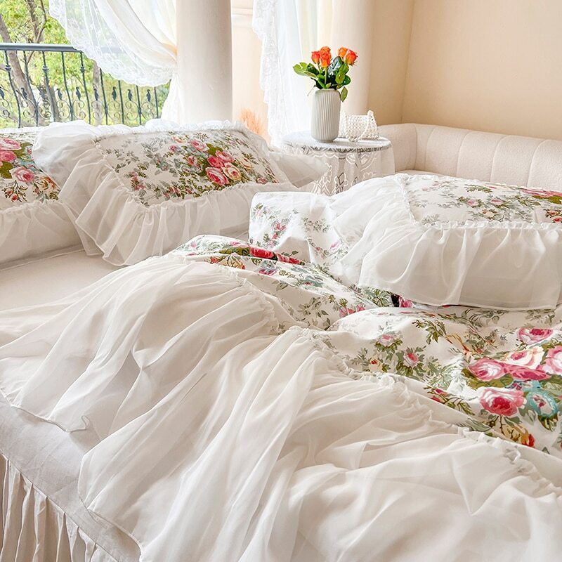Princess-style Milk Fleece Winter Thickened Lace Bedding Set main image 1