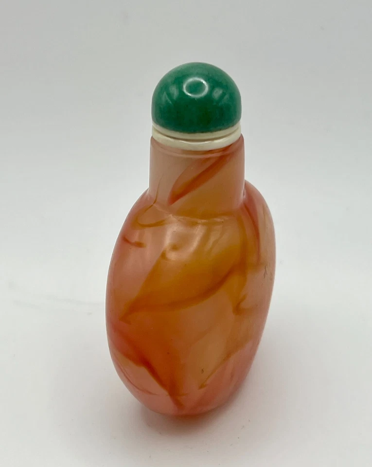 Botella de tabaco de vidrio vintage Beijing imitando cornalina Foto 2 de 4