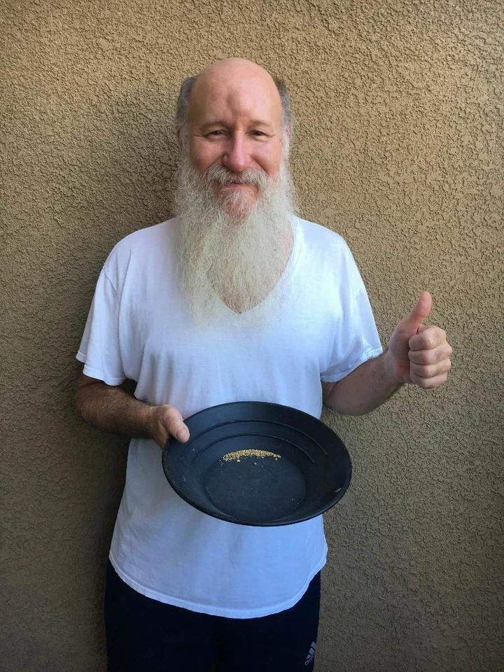 Pepita de oro de EE. UU. de aproximadamente 20-35 libras Paydirt envío gratuito Paydirt Foto 3 de 4