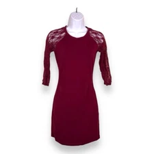 SMALL JUNIORS EXPRESS BURGUNDY RED BODYCON DRESS LACE ACCENT STRETCH