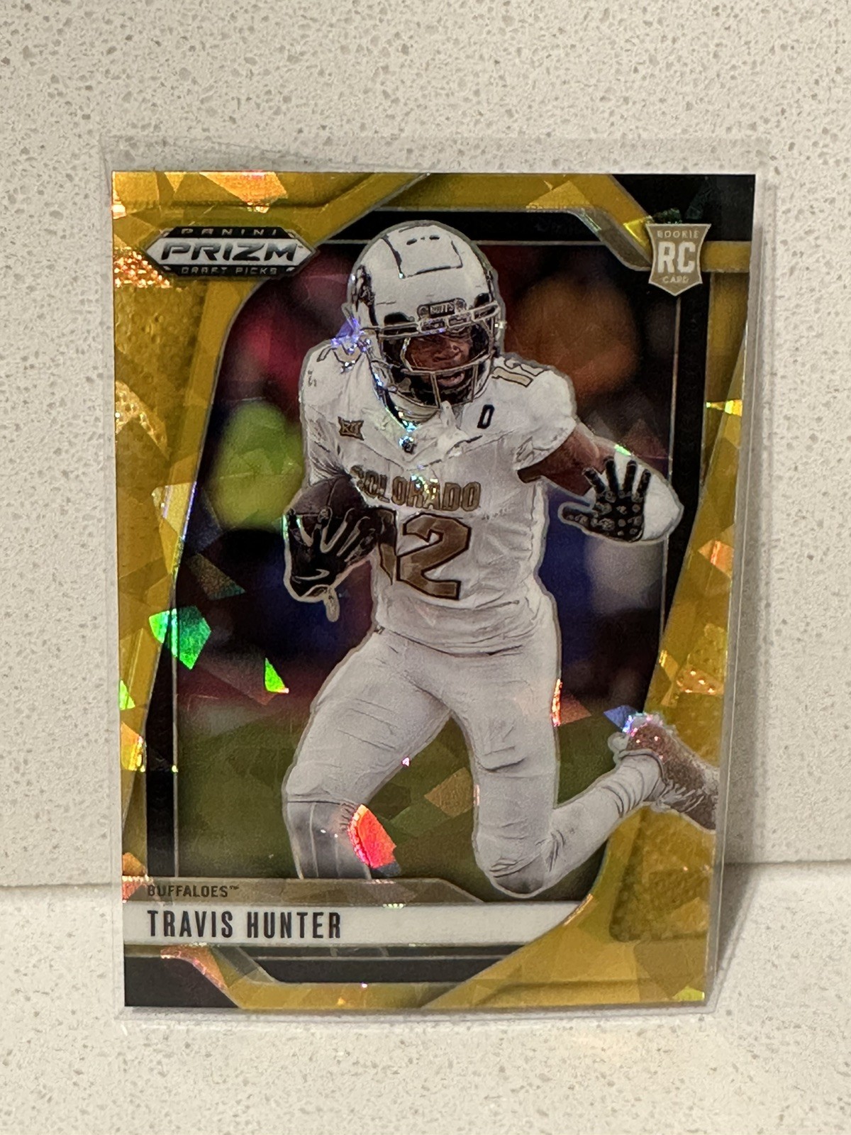 2025 Panini Prizm Draft Picks - Travis Hunter #21 Gold Cracked Ice Prizm RC