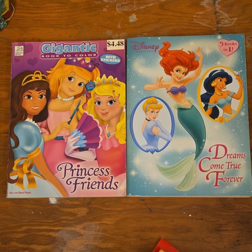 Disney Princess Coloring Lot: Princess Friends + Dreams Come True