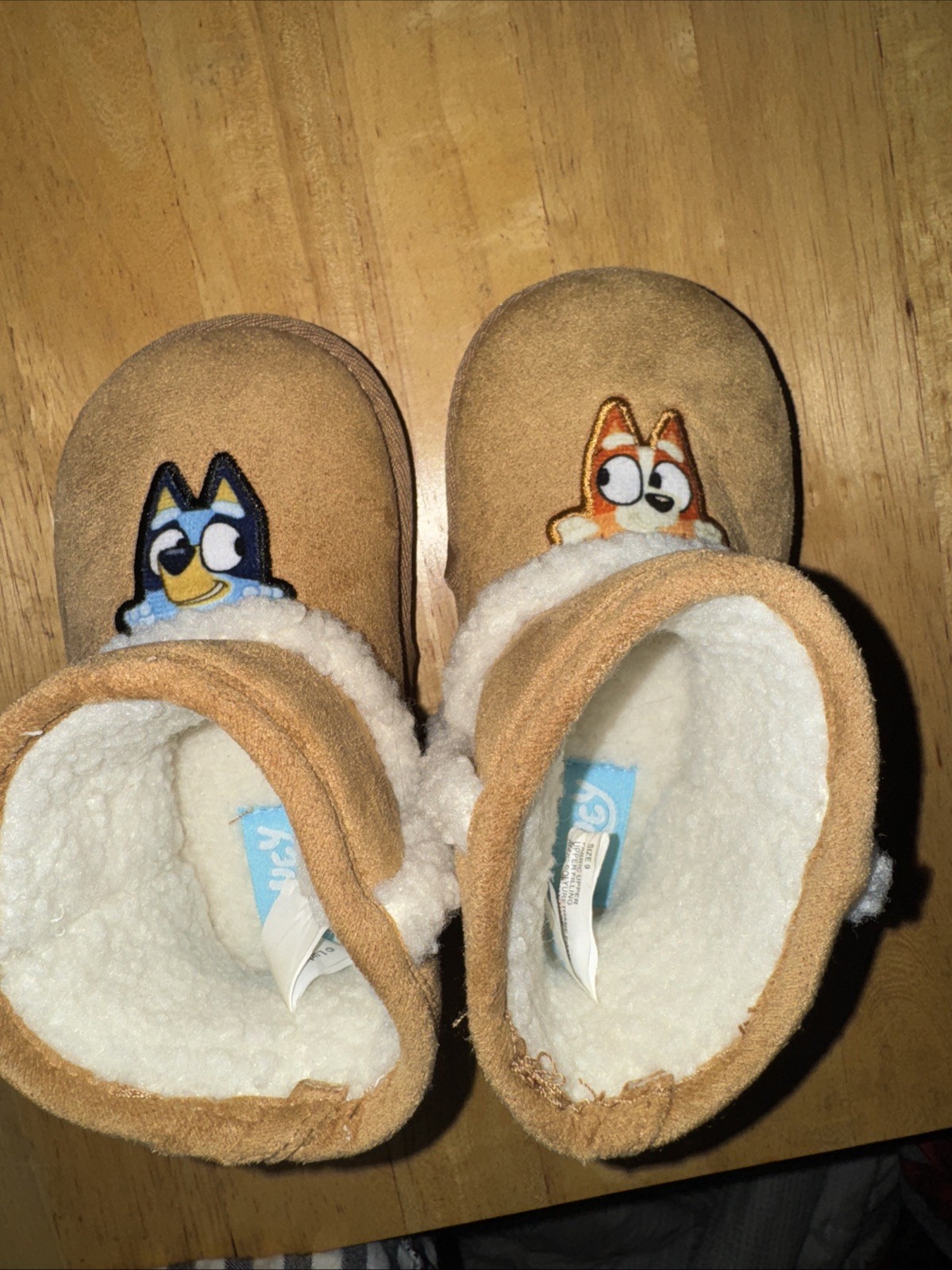 Bluey Boots Girl Size 9 Fur Lined Winter Boots Faux Fur Warm
