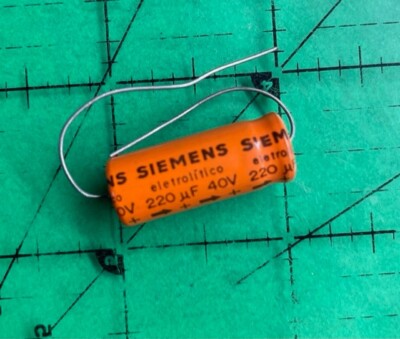 470UF 63V ELECTROLYTIC CAPACITOR NOS SIEMENS B41010