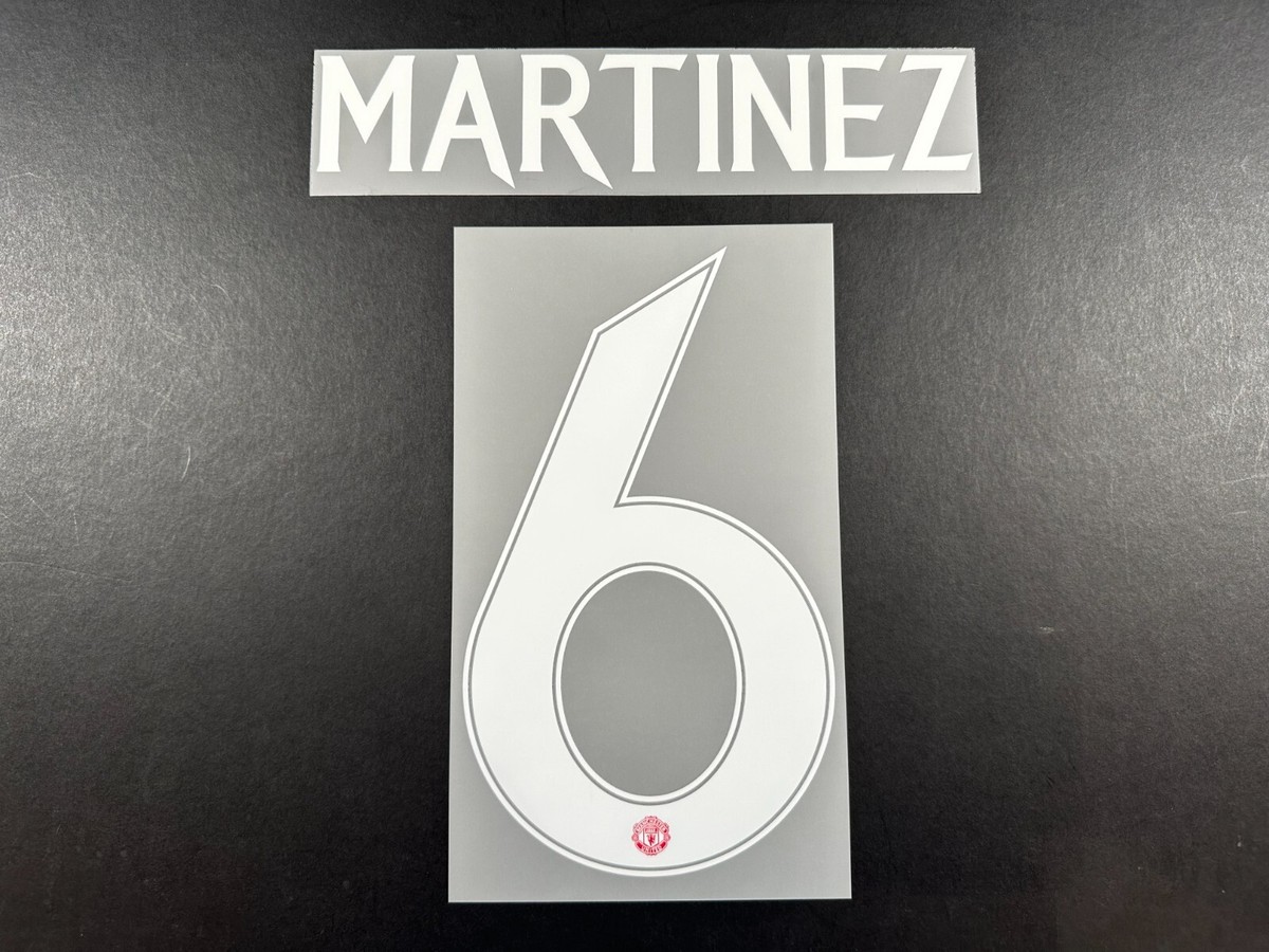 2024 2025 OFFICIAL MAN UNITED MARTINEZ 6 WHITE CUP PLAYER SIZE