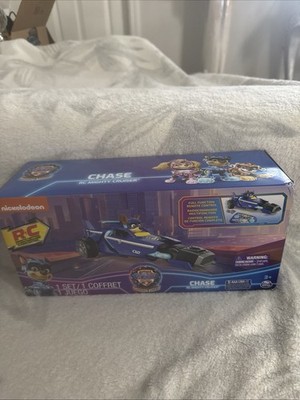 Spin Master Paw Patrol Mighty Movie Chase RC Mighty Cruiser Remote Control Car 