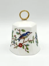 Aynsley Pembroke - Bell, 3 3/8"