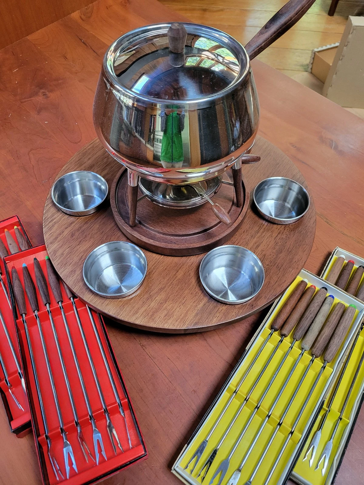 Vintage Stainless Steel Fondue Set with Lazy Susan from Japan
Opens in a new window or tab