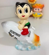 Secret Base Rocket Astro Boy White&Black Limited Sofubi Collection H14cm/5.5in