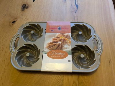 Nordic Ware Heritage Bundtlette Pan 6er Backform, kaum benutzt 