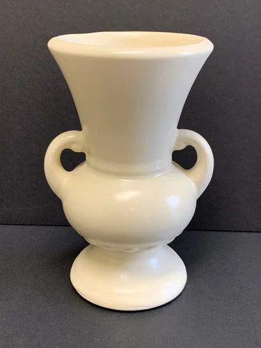 Vintage Haeger USA Cream  Glaze Bud Vase 5" Tall