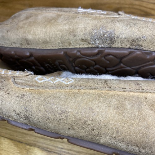 Ugg Brown Slippers #3312 Women’s Size 8, Read And Look At Pics - Picture 6 of 11