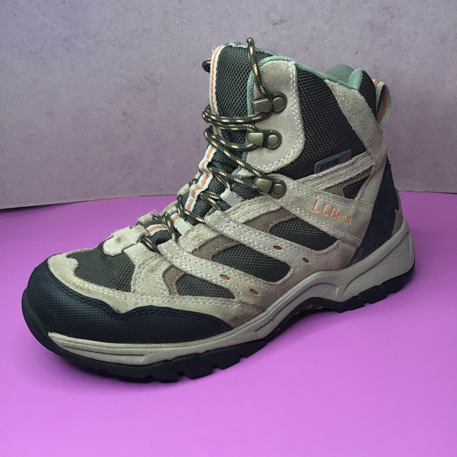 LL Bean Womens Hiking Boot Sz 7.5 