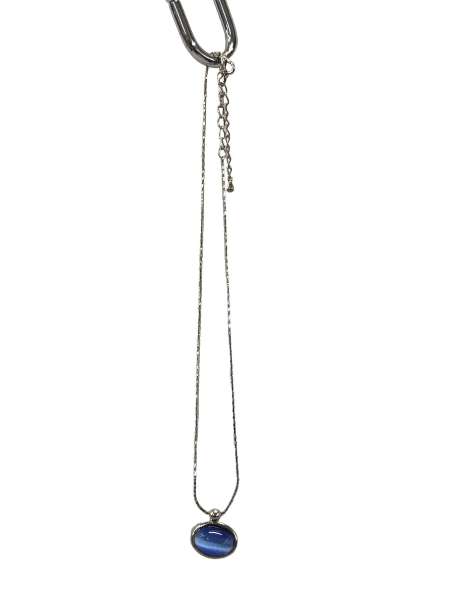 Come scegliere la collana giusta per un ciondolo? La guida dell'esperto