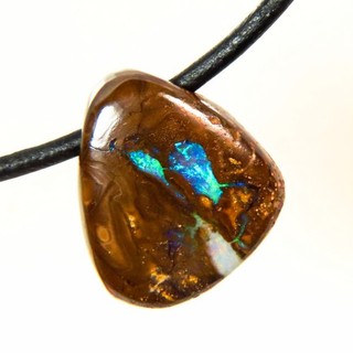 21.1c AUSSIE QLD BOULDER OPAL SIDE DRILLED SURF PENDANT OCA19201