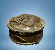 Rare Museum Quality Authentic Antique Ashanti Bronze Gold Dust Box