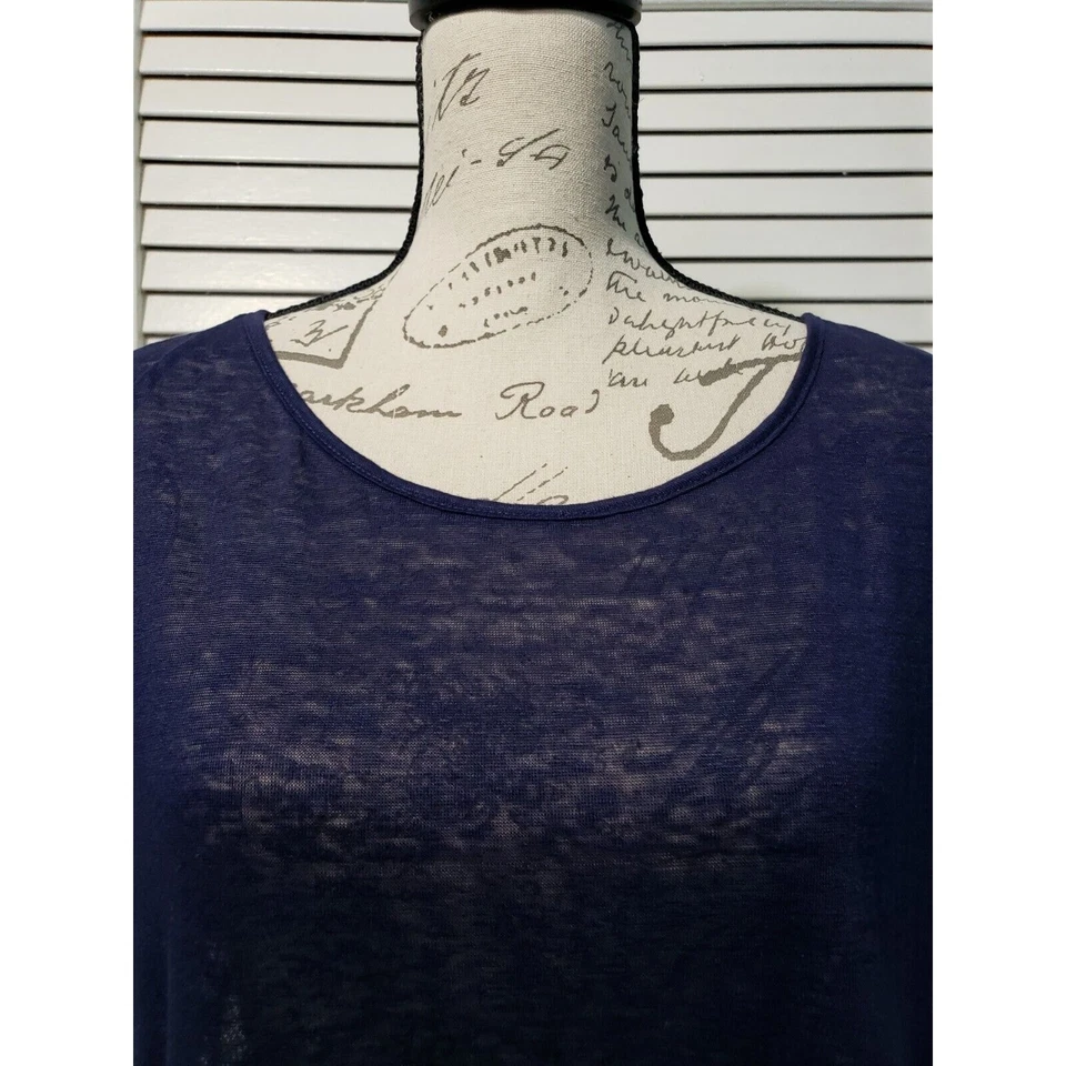 Top de lino Tresics para mujer talla grande azul marino transparente encaje trasero dobladillo alto bajo Foto 2 de 4