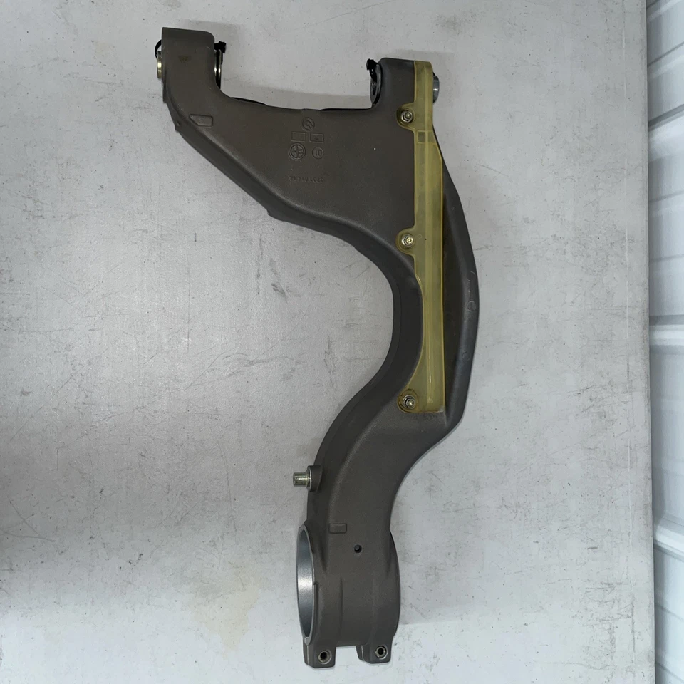 Ducati 748 916 996 998 Swing Arm 37010141A Chain Guides Pivot Bearings Spacers Foto 2 de 4