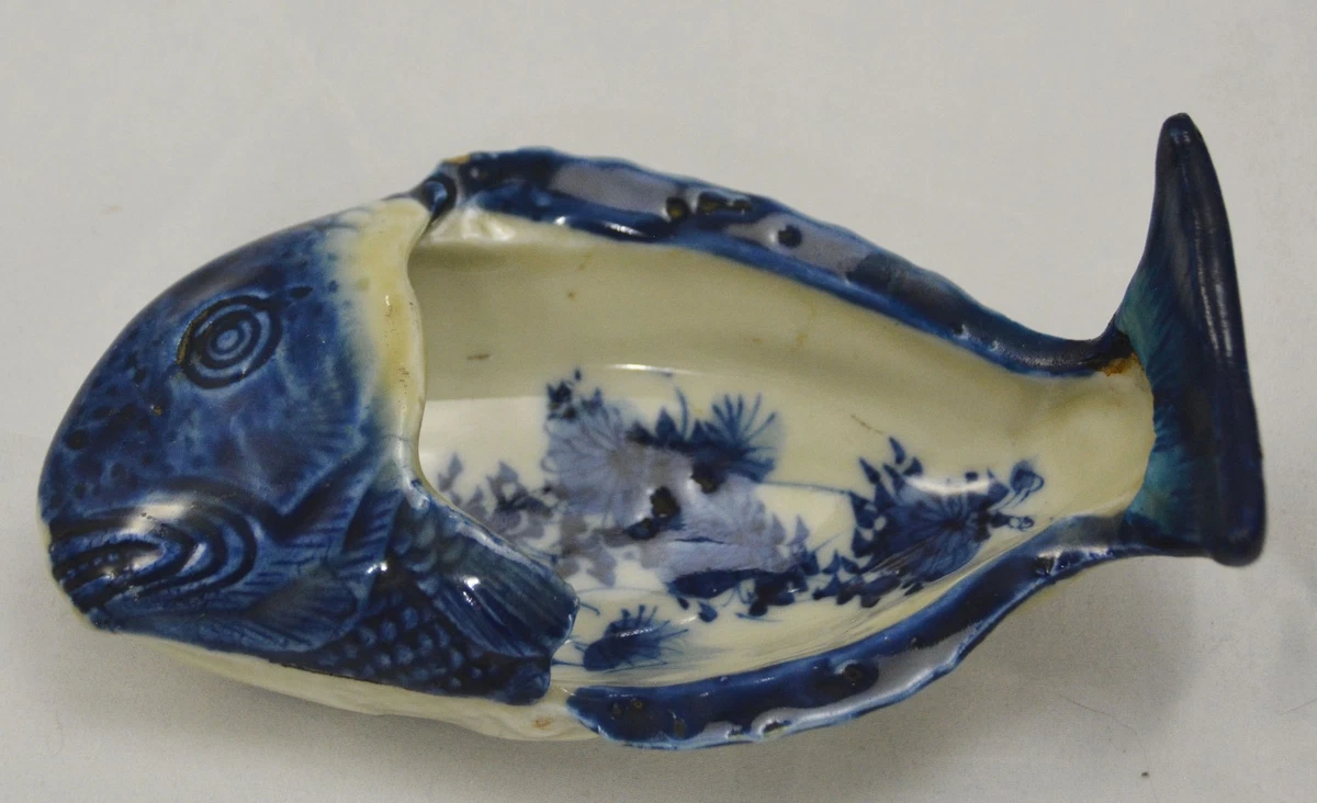 Porcelain & Pottery Blue Vintage Original Japanese Antiques for