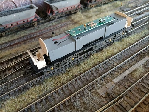 Bachmann Class 25 Chassis - 00 Gauge