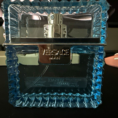 Versace Eau Fraiche Eau de Toilette Spray 50 ml Regular Size