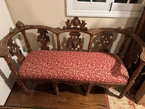 19th Century Antique Italian Renaissance Revival Walnut Carved Parlor Settee