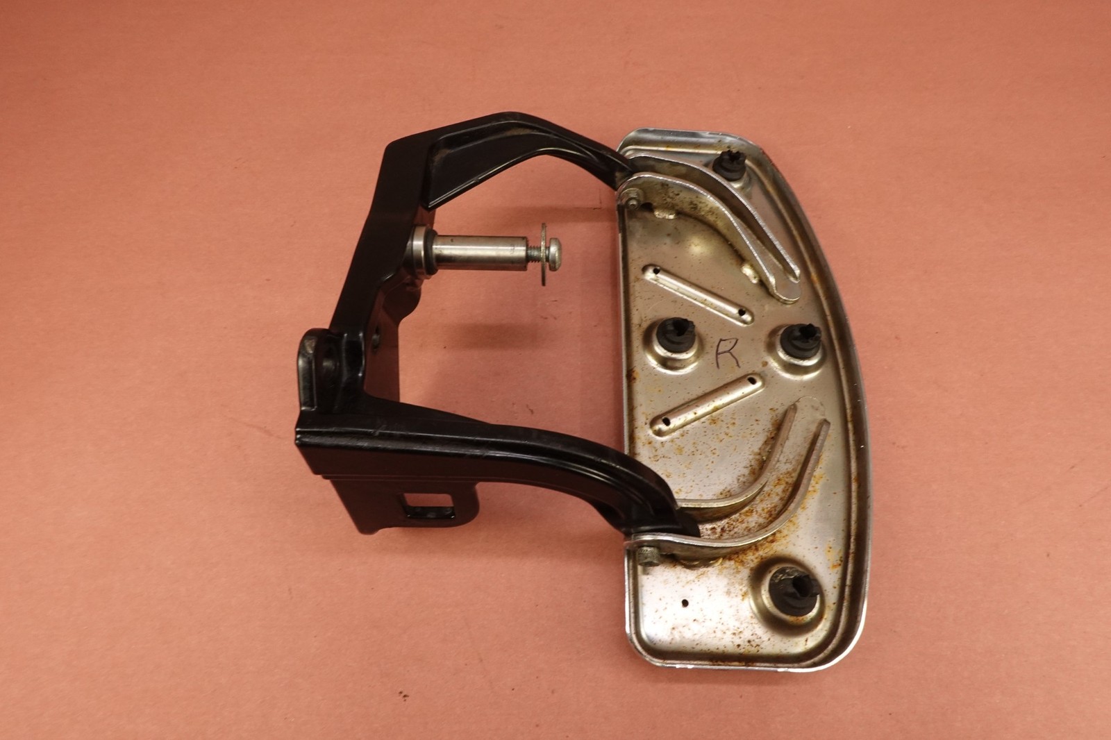 2000-2011 Harley Davidson Heritage Softail FLSTC Front Right Driver Foot Board