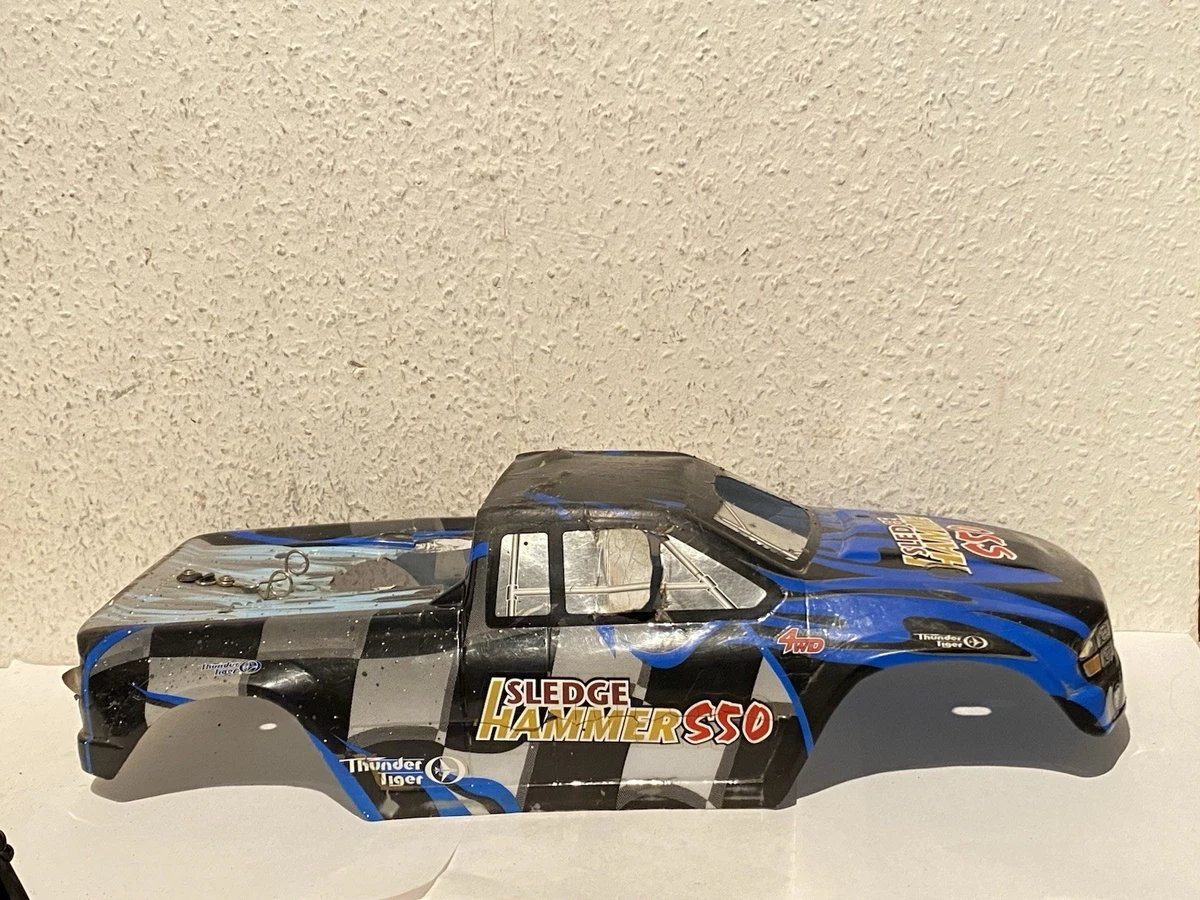 Kart RC elettrico Thunder Tiger KT8 1:8 #6570-K2 usato - Il