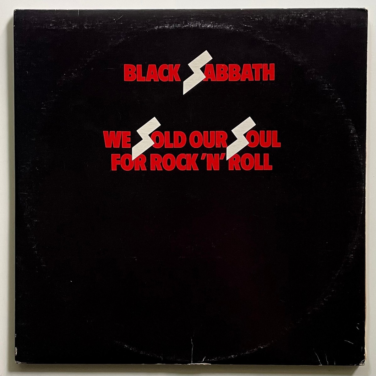洋楽 black sabbath 1st Black Sabbath' Debut Album: Where Metal Began [VIDEO]
