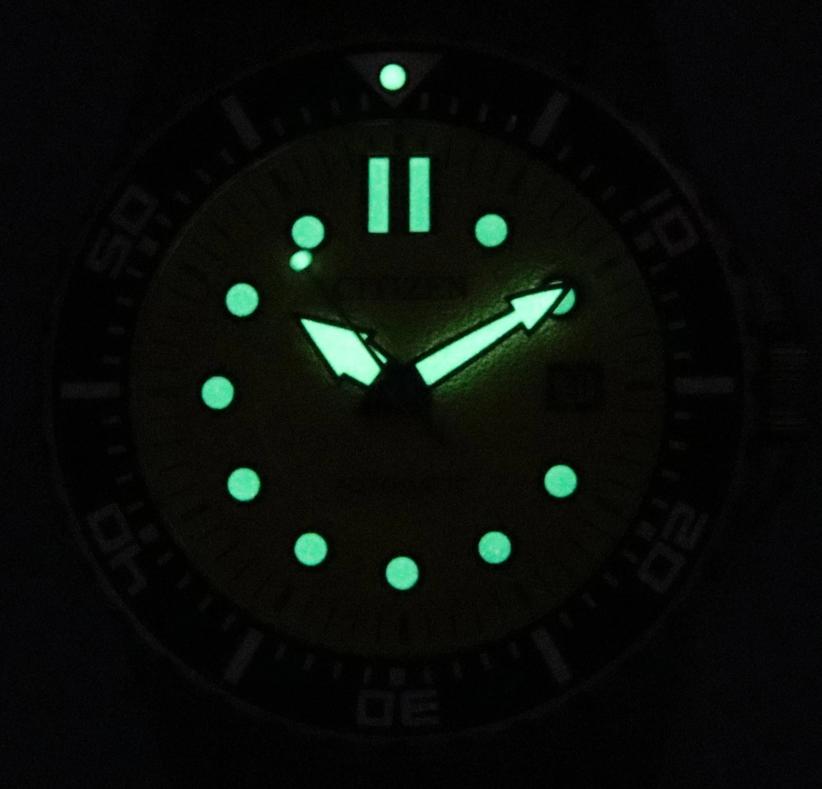 Picture 2 of 4