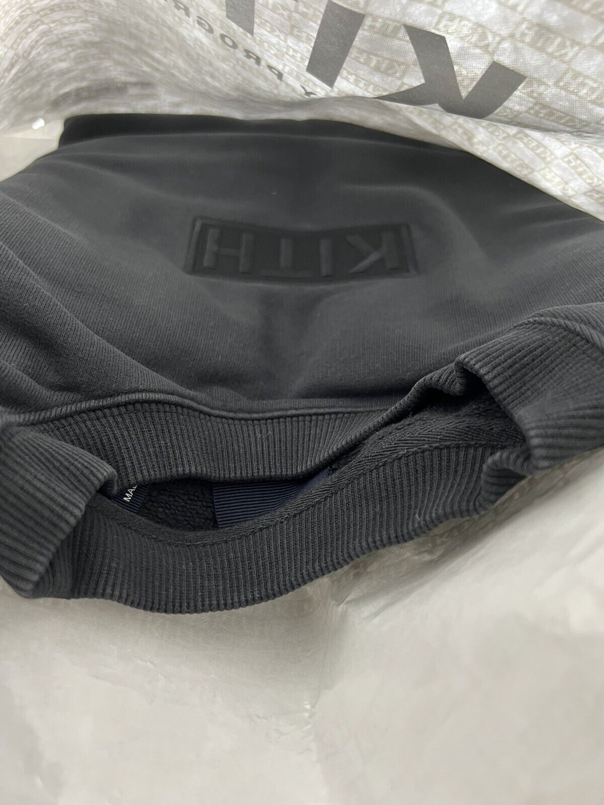 Kith Cyber Monday Crewneck FW22 Black Medium