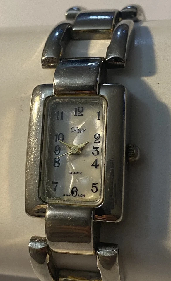 Reloj Collezio Tono Plata Esfera Blanca/Perla Estuche Rectángulo Banda Plateada🆓🇺🇸🚢 Foto 3 de 4