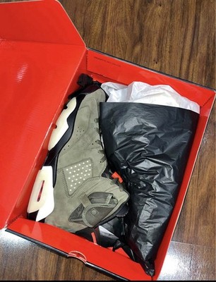 Size 10.5 - Jordan 6 Retro x Travis Scott Mid Olive