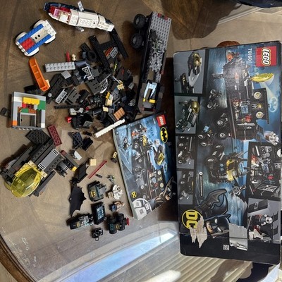 LEGO 76160 DC BATMAN MOBILE BAT BASE Incomplete