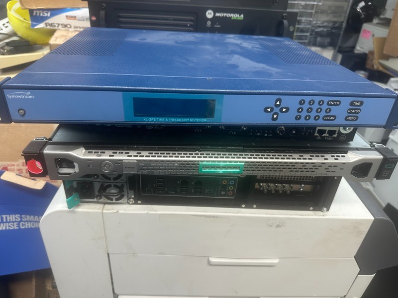 SYMMETRICOM XL-GPS TIME & FREQUENCY RECEIVER (MPT32)