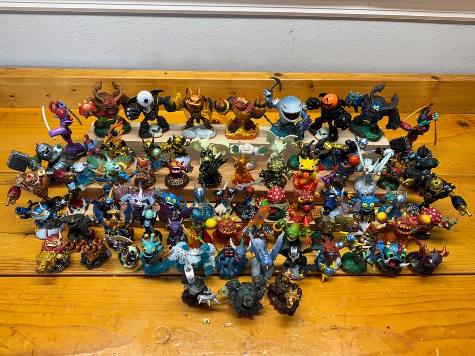 Low Price Skylanders Giants | Nearly All Characters | Free Shipping $30+ - Image 2 of 2