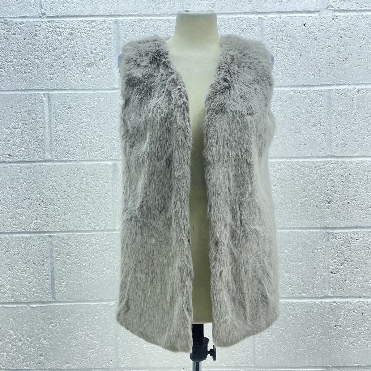 TOPSHOP PETITE GREY FAUX FUR GILET JACKET VEST SATIN LINED