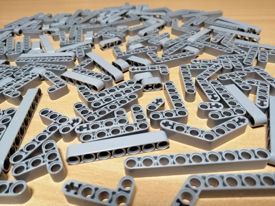 LEGO TECHNIC Großes Konvolut Liftarme hellgrau / Lochstangen Technik Sammlung - Bild 4 von 4