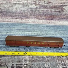 Vintage H.O scale Norfolk and Western US mail postage train car maroon and brown
