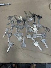 Curtis H-56 And ILCO Ford Vintage Key Blank lot of 29 Keys